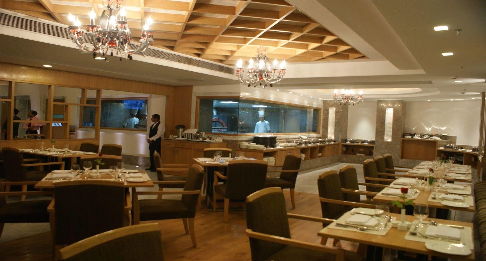Fairfield By Marriott Jaipur Ξενοδοχείο Εξωτερικό φωτογραφία